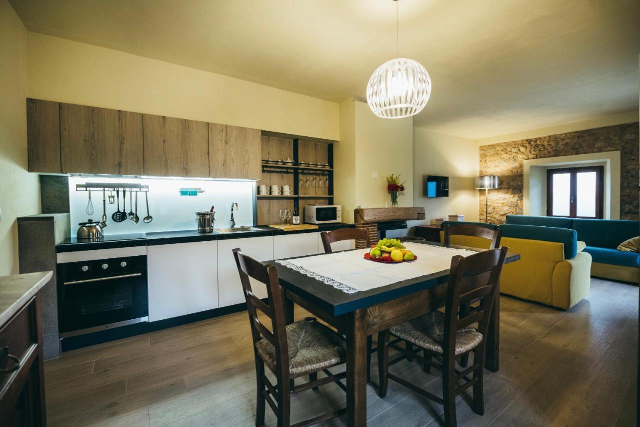 Casa Vacanza La Pozza Molazzana Екстериор снимка