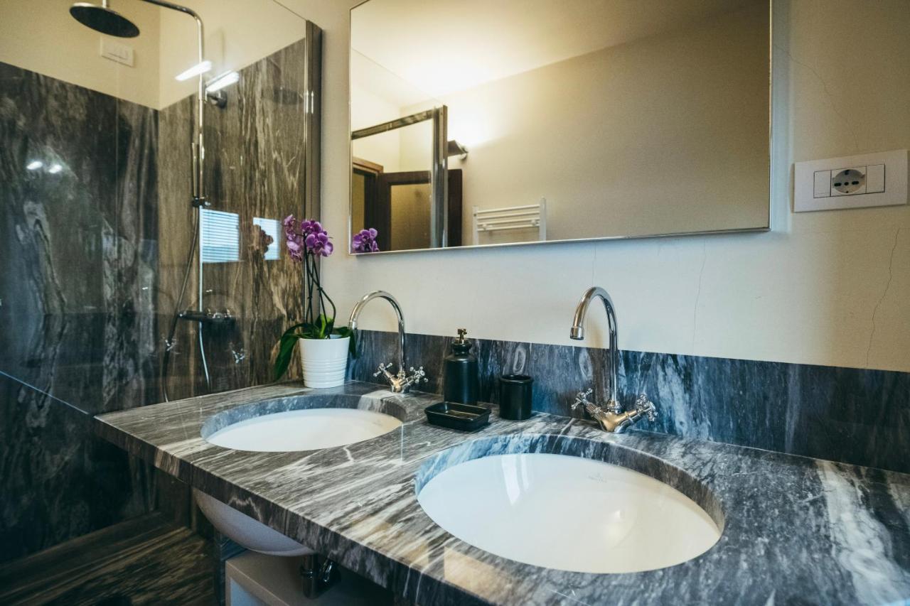 Casa Vacanza La Pozza Molazzana Екстериор снимка